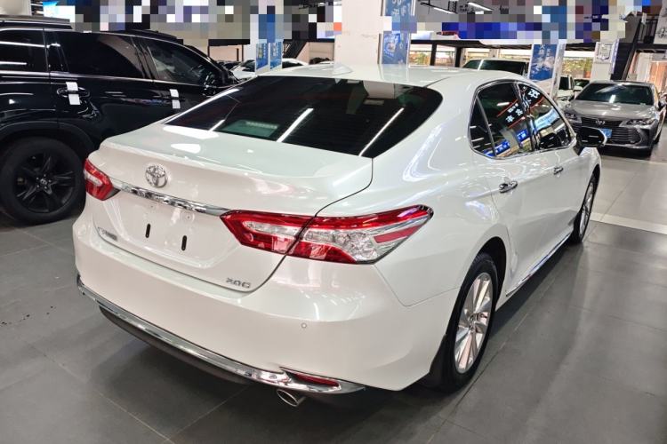 Used Toyota Camry 2023 2.0G Luxury Edition