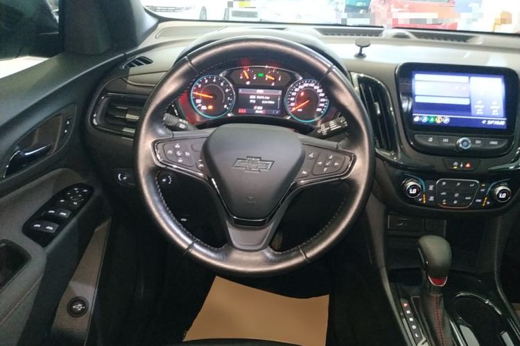 Used Chevrolet Equinox 2021 550T RS Smart Boundary-Pushing Edition Steering Wheel