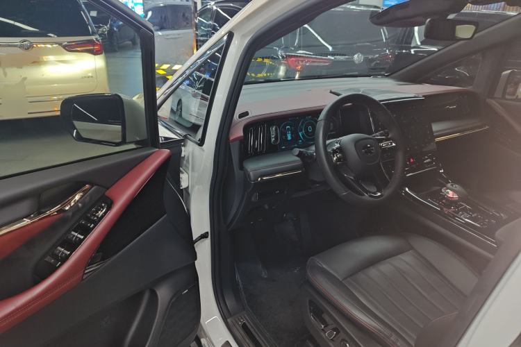 Used GAC Trumpchi M8 2023 Zongshi Series 400T Flagship Edition
