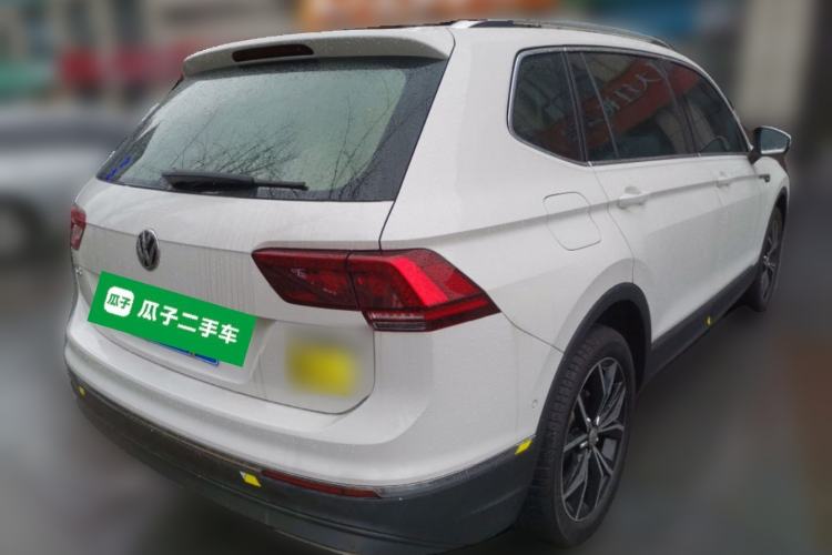 Used Volkswagen Tiguan L 2017 380TSI Automatic All-Wheel-Drive Flagship Edition Rear Right 45 Deg