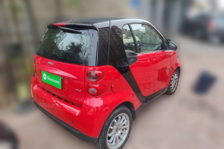 Used smart fortwo 2011 1.0 MHD Kobe Special Edition Rear Right 45 Deg