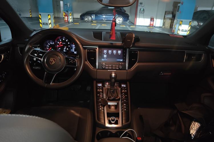 Used Porsche Macan 2017 Macan 2.0T
