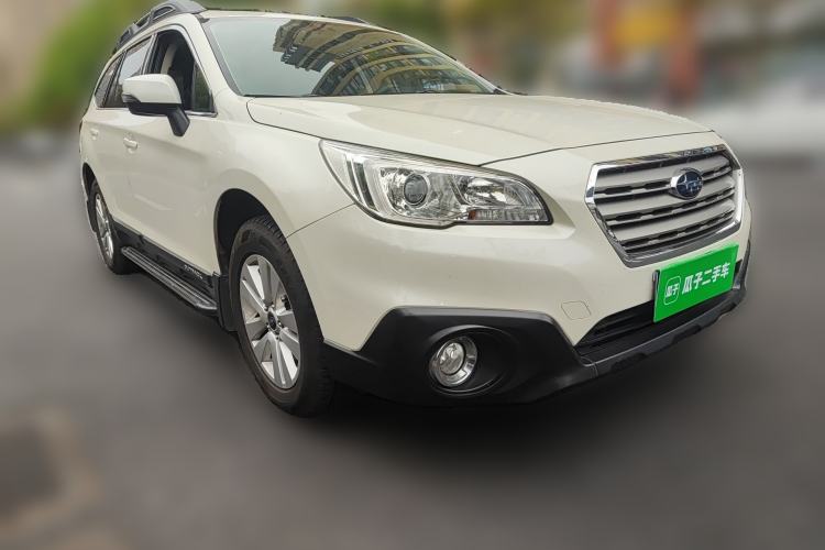 Used Subaru Outback 2015 2.5i Classic Edition Front Right 45 Deg