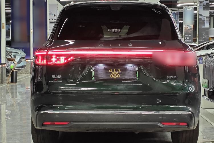 Used Hima AITO M8 2025 Extended-Range Ultra Version 53.4 kWh 6-Seater Edition Exterior 5