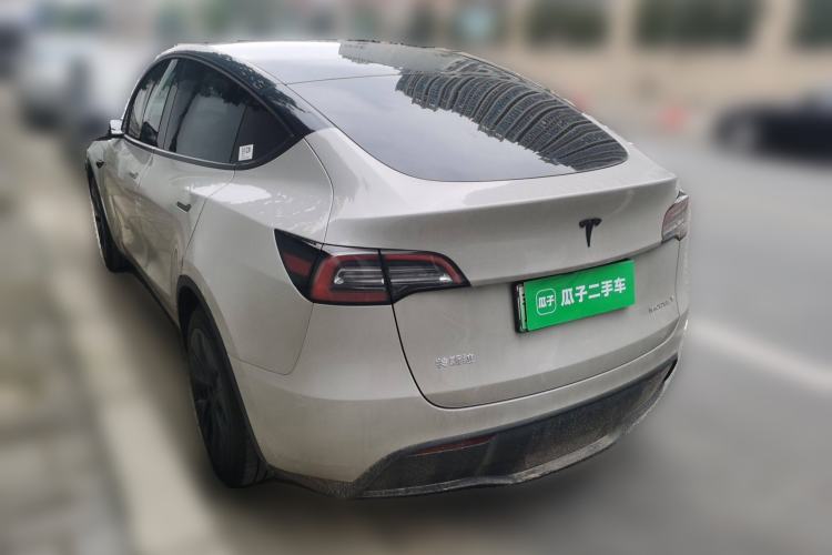 Used Tesla Model Y 2024 Rear-Wheel-Drive Version Rear Left 45 Deg
