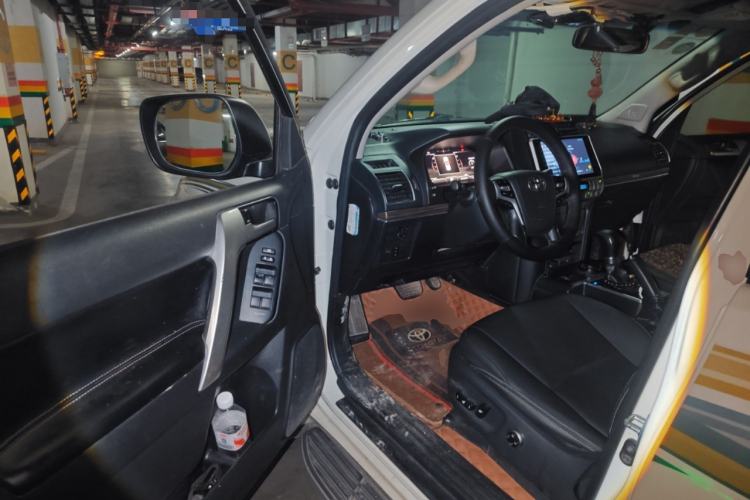 Used Toyota Prado 2018 3.5L Automatic TX
