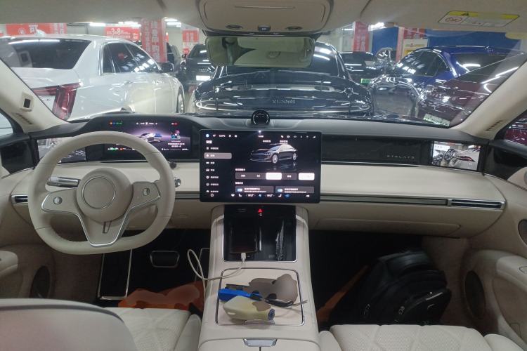 Used Hima Stelato S9 2025 Extended-Range Ultra Center Console