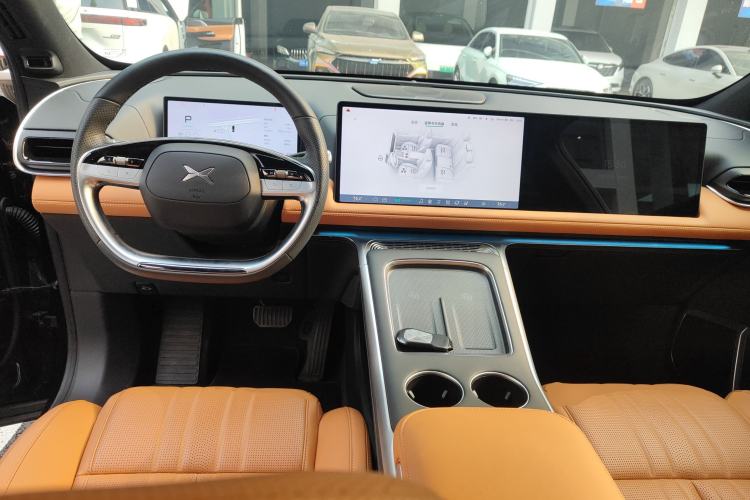Used XPeng G9 2024 570 Max Center Console