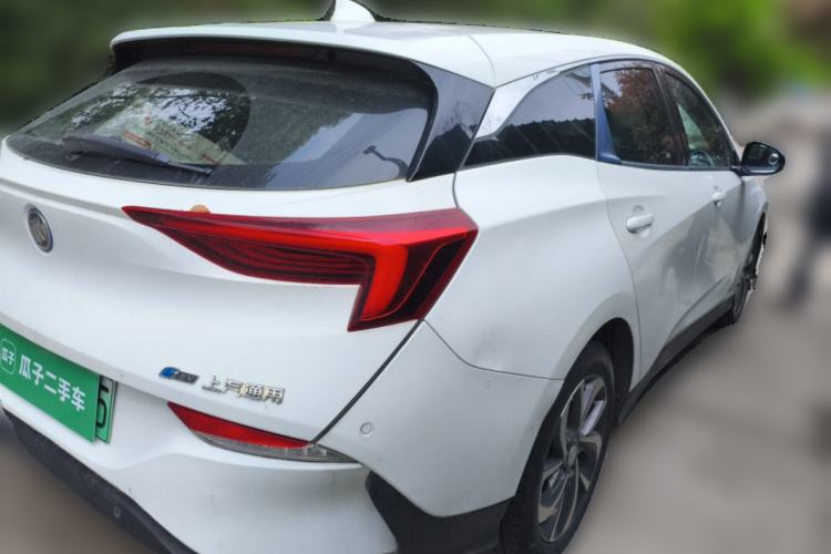 Used Buick Velite 6 2019 Connected Fashion Model