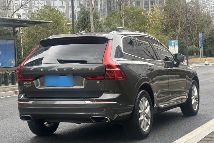 Used Volvo XC60 2021 T5 4x4 Smart Luxury Edition
