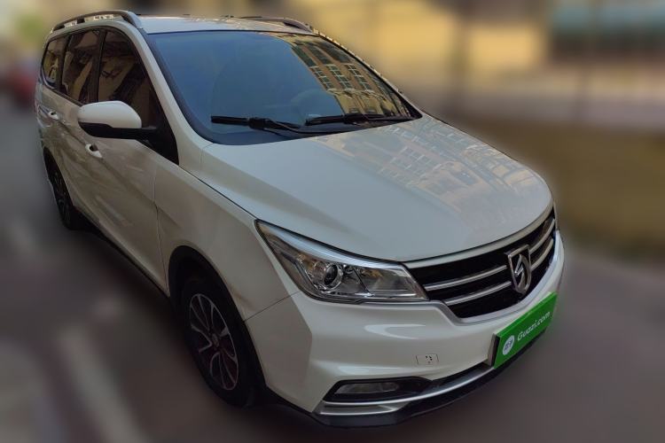Used Baojun 730 2021 1.5L Manual Fashion Version 7 Seats