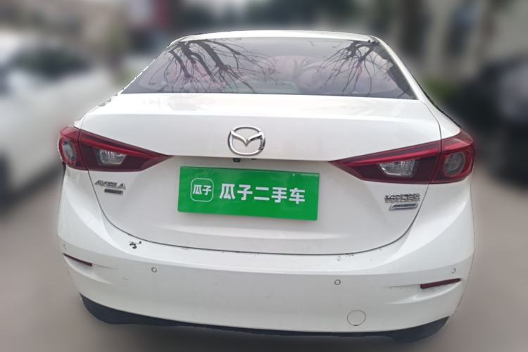 Used Mazda 3 Axela 2017 Sedan 1.5L Automatic Luxury Model China VI Standard

