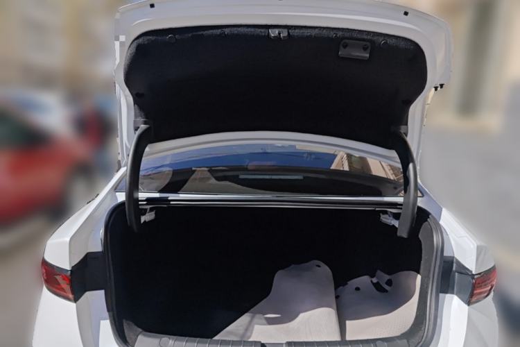 Used BYD Qin L 2026 DM-i 128KM Progressive Edition
