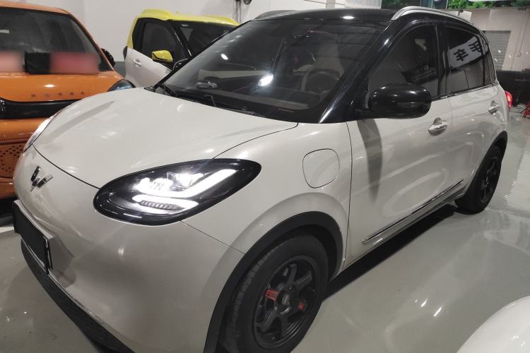Used Wuling Bingo 2023 333 km Lingxi Connected Version