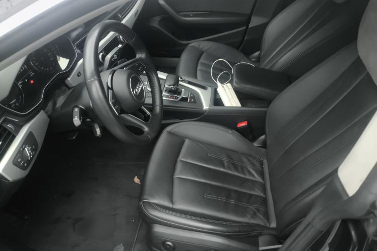 Used Audi A5 2017 Sportback 40 TFSI Fashion Model Left Front Seat