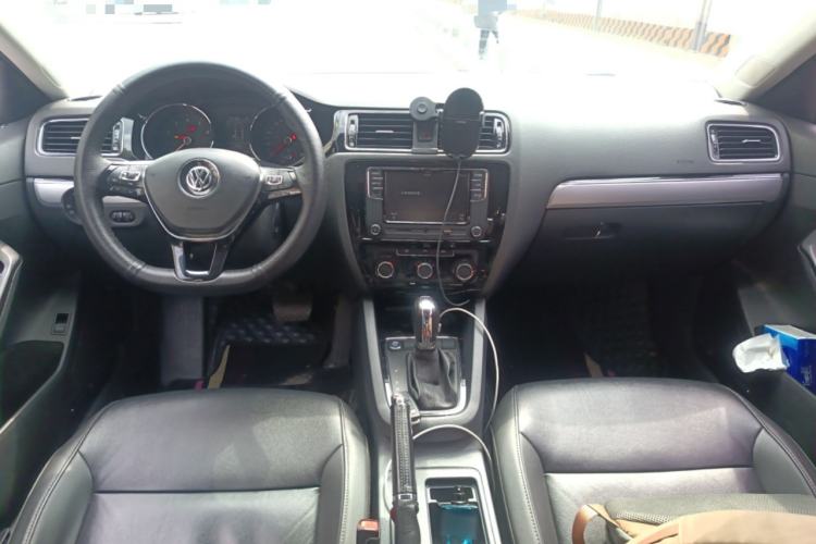 Used Volkswagen Sagitar 2018 280TSI DSG Comfort Model
