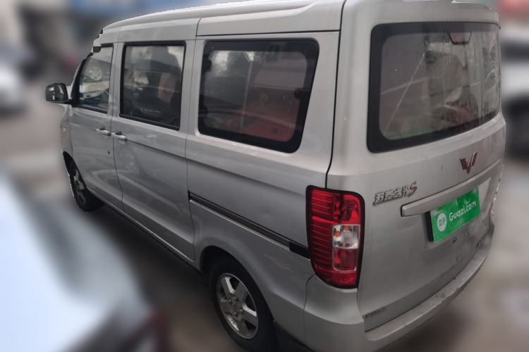 Used Wuling Zhiguang 2015 1.2L S Practical Model LSI
