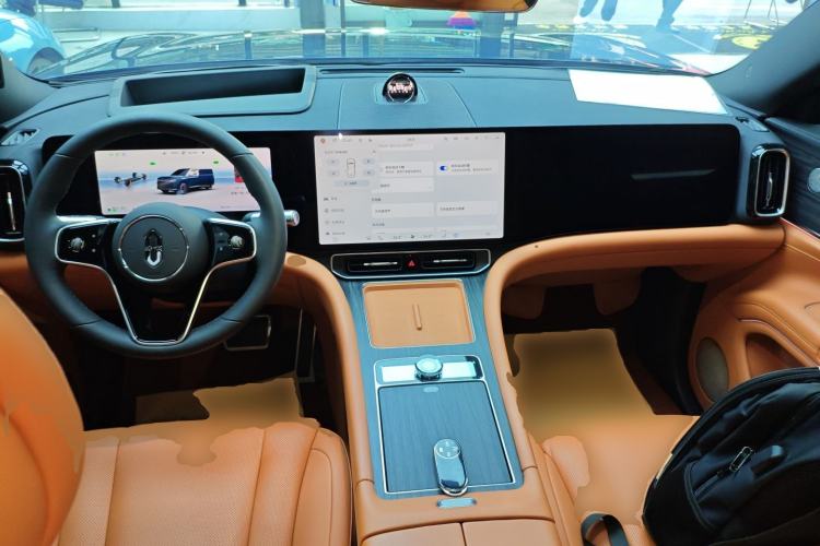 Used Hima AITO M9 2024 Range-Extended Ultra Version 42 kWh 6-Seater Model
