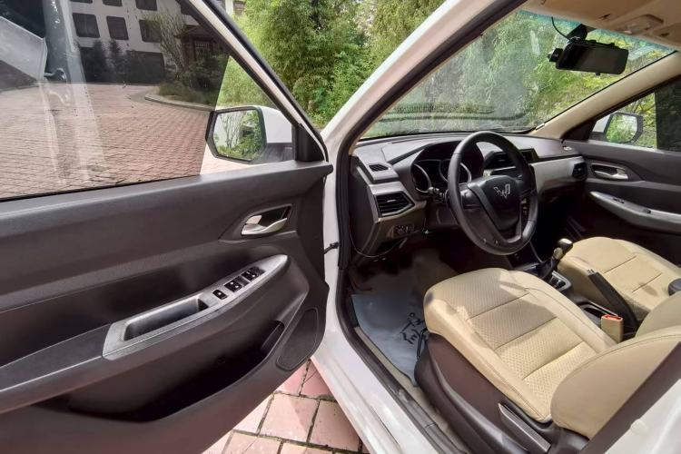 Used Wuling Hongguang 2018 1.5L S Comfort Model L2B