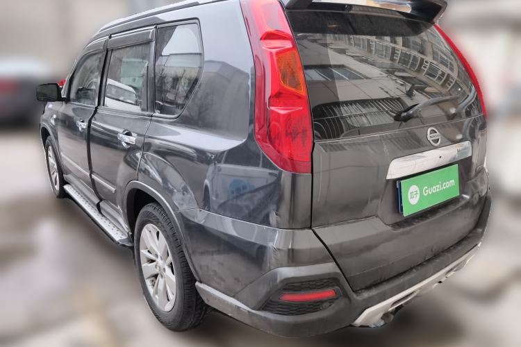 Used Dongfeng Fengdu MX6 2016 2.0L CVT Two-Wheel Drive Dream Edition