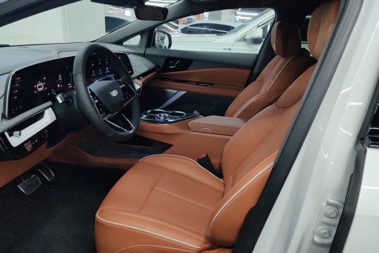 Used Cadillac OPTIQ 2024 Standard Range Version