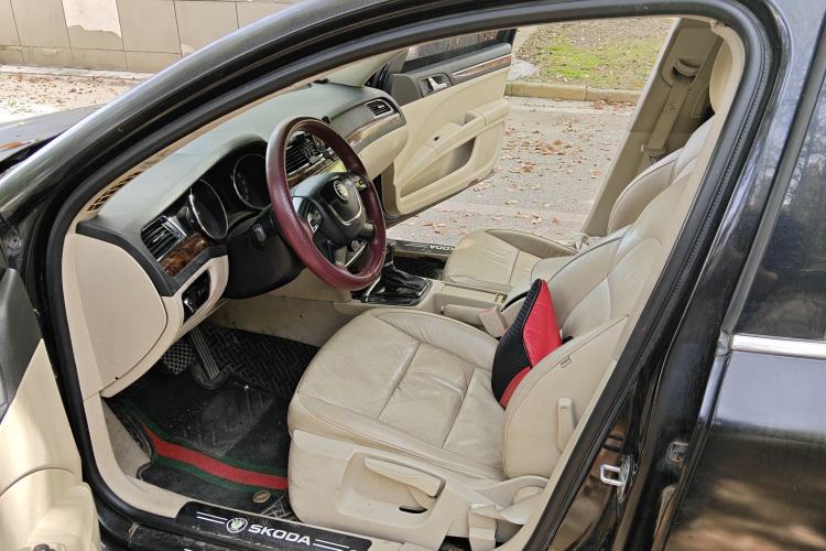 Used Skoda Superb 2012 1.4TSI DSG Elegant Edition
