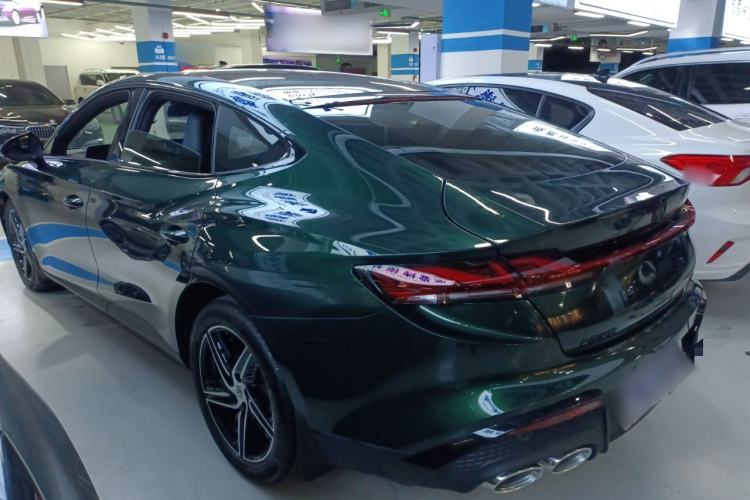 Used MG 7 2023 1.5T DCT Luxurious Supreme Edition
