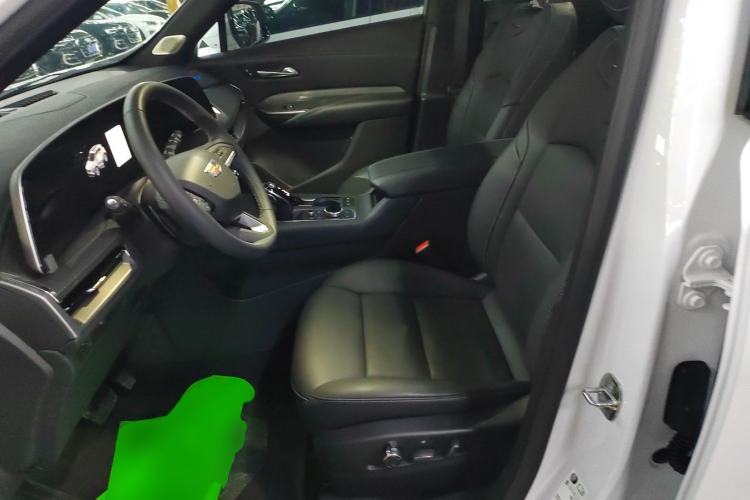 Used Cadillac XT4 2024 28T Two-Wheel-Drive Prestige Version
