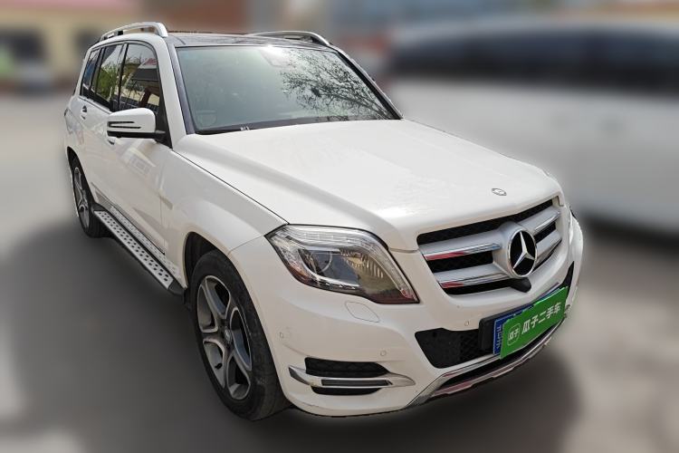 Used Mercedes-Benz GLK-Class 2013 Facelift GLK 300 4MATIC Luxury Edition Front Right 45 Deg