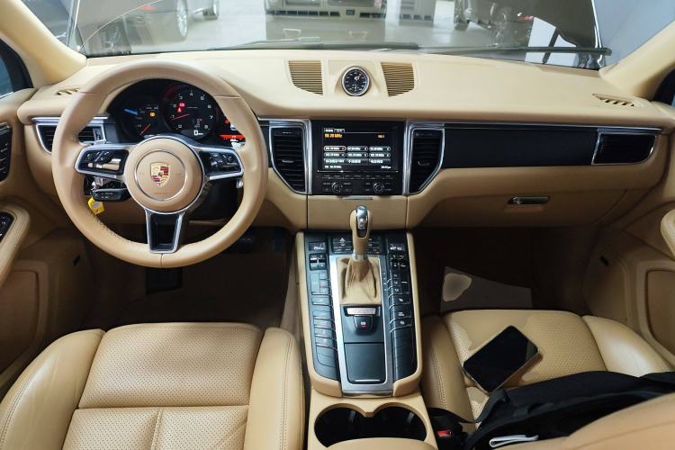 Used Porsche Macan 2014 Macan 2.0T