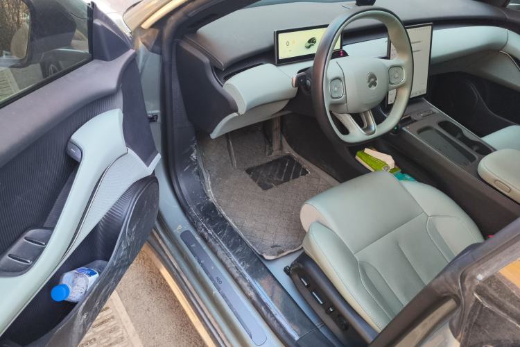 Used Nio ET5T 2023 75 kWh Touring Driver Seat