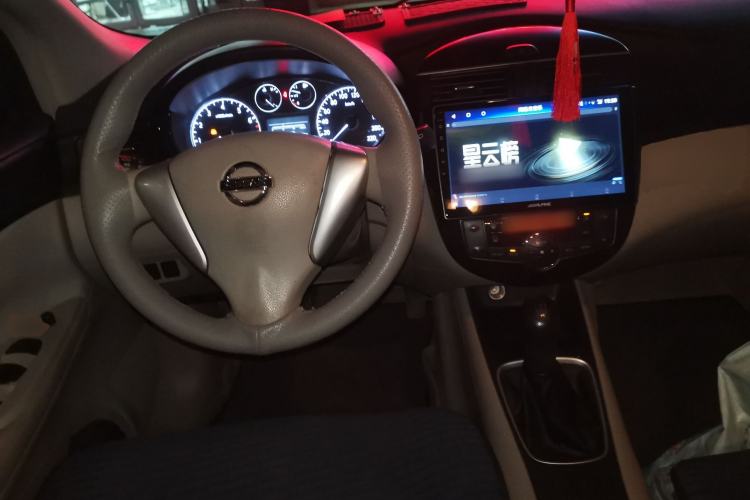 Used Nissan Tiida 2011 1.6L Manual Smart Version