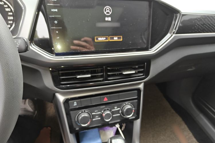 Used Volkswagen T-Cross 2021 1.5L Automatic Comfort Edition Audio And AC Panel