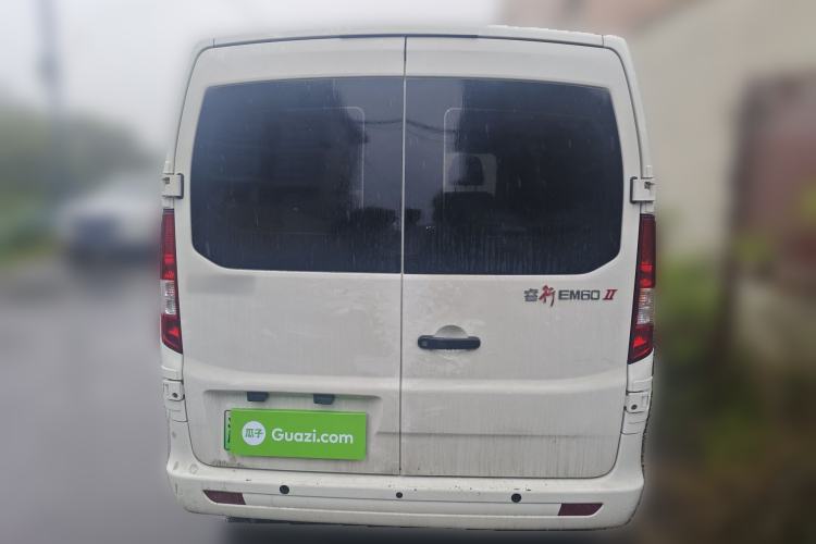 Used CHANGAN KAICHENG Ruixing EM60 2025 Passenger Version Comfort Edition 6 Seats 300 km Range Side-Hinged Doors Rear