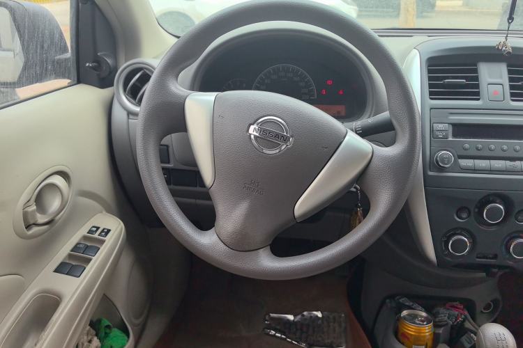Used Nissan Sunny 2015 1.5XE Manual Comfort Edition
