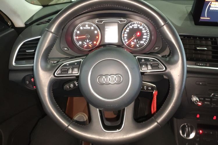 Used Audi Q3 2013 35 TFSI Comfort Model
