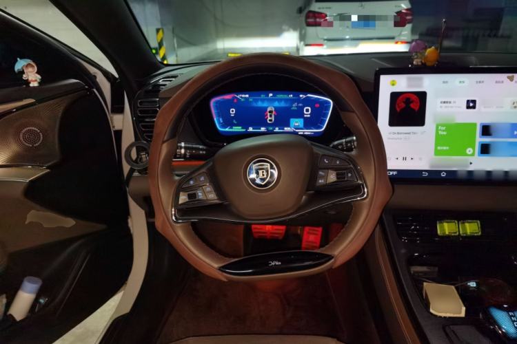 Used BYD Han 2023 DM-i Champion Edition 200KM Premium Model