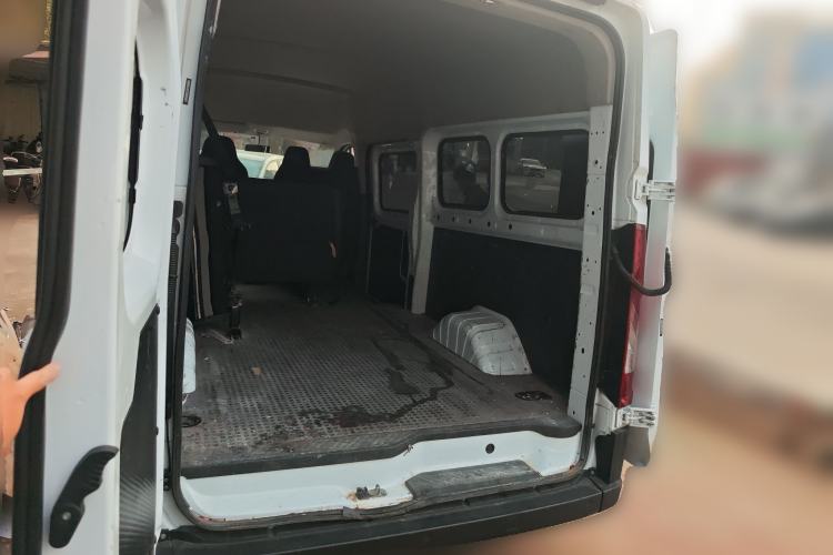 Used JMC E Fushun 2025 Model, Open Window Version, 53.58 kWh, Mid-axle, Mid-roof