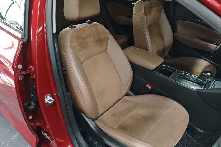 Used Buick Regal 2019 20T Elite Version China V Standard Right Front Seat