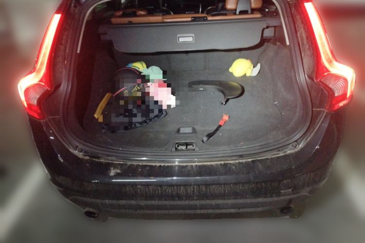 Used Volvo V60 2013 T5 Comfort Edition Trunk