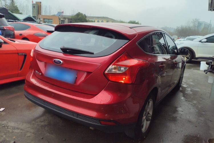 Used Ford Focus 2012 Hatchback 1.6L Automatic Fashion Edition
