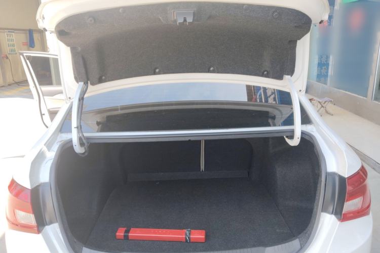 Used Buick GT 2015 15N Automatic Deluxe Edition Trunk