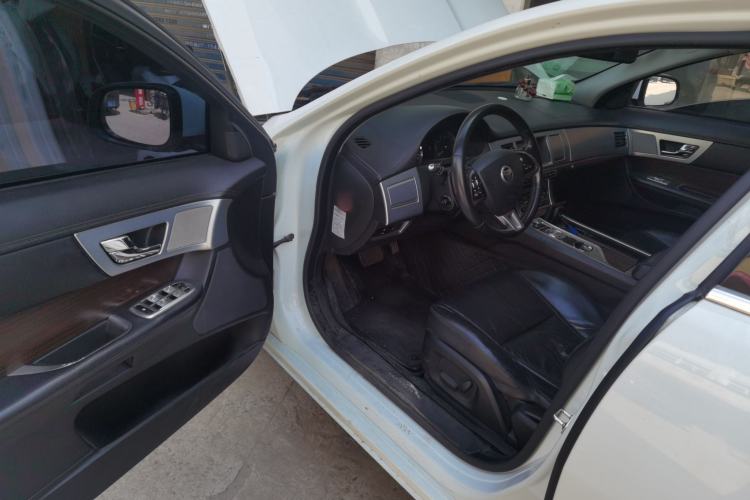 Used Jaguar XF 2013 XF 2.0T Luxury Edition