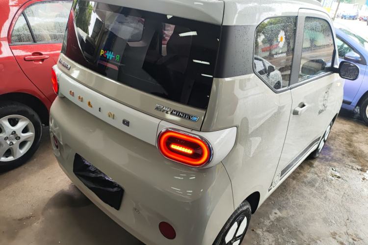 Used Wuling Hongguang MINIEV 2024 3rd Generation 215km Youth Edition