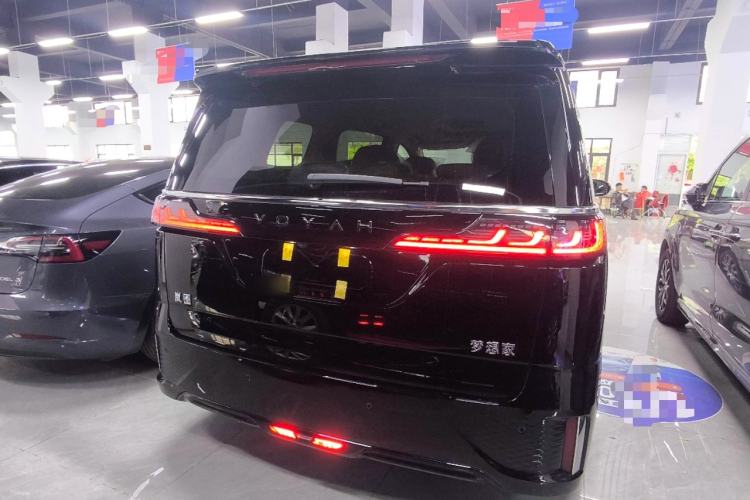 Used VOYAH Dream 2025 EV Long-range Century Edition Rear