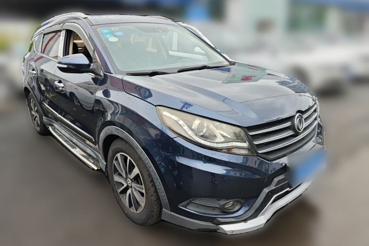 Used Dongfeng Fengon 580 2016 Revised Version 1.5T CVT Luxury Edition Front Right 45 Deg