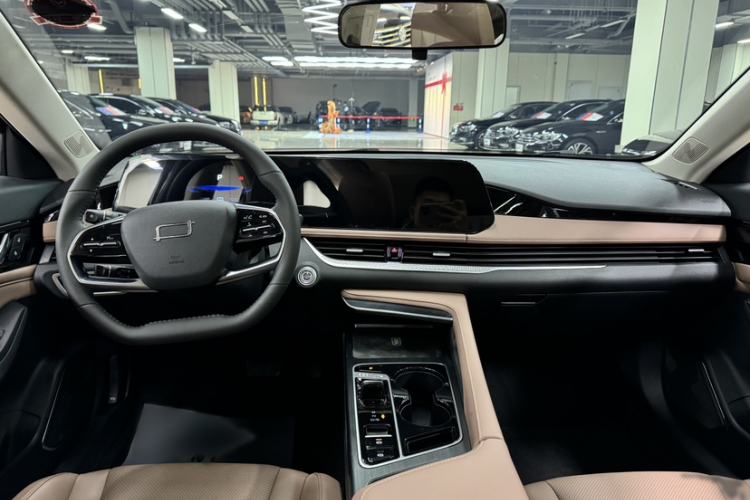 Used Bestune B70 2025 Dragon Edition 1.5T Black Knight
