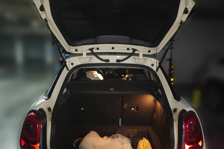 Used MINI 2019 1.5T ONE PLUS Five-Door Edition Trunk