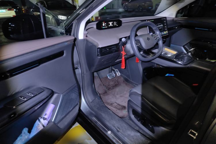 Used Hyptec HT 2023 670 Rear-Drive Ultra-High Voltage Version
