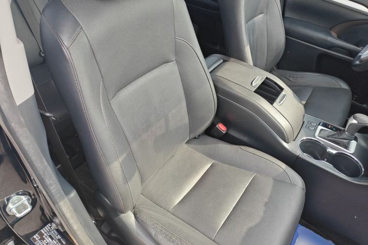 Used Toyota Highlander 2015 2.0T Four-Wheel Drive Luxury Edition 7-Seater